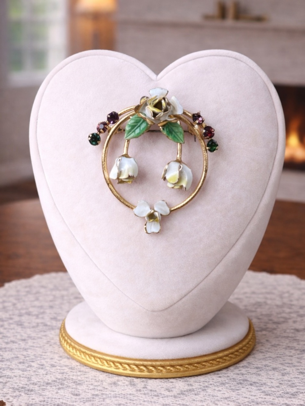 Vintage RARE Azub Austria Elegant Gold Flower Brooch